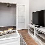 Apartament Exclusive In Center Free Parking Tallin