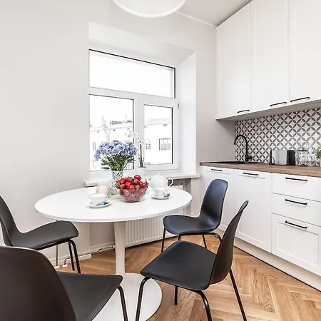 Exclusive In Center Free Parking Tallin